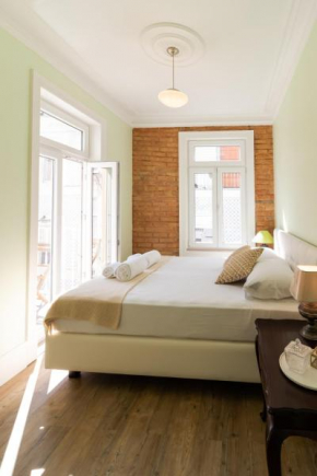 1898 Home & Suites